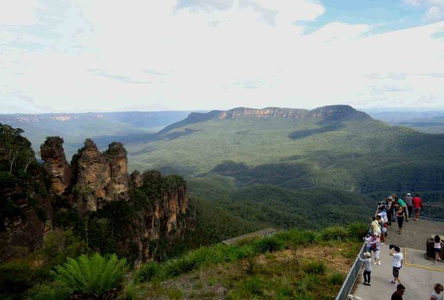 Zdjęcia: Katoomba, NSW, Three Sisters z Echo Point, AUSTRALIA Zdjęcia: Katoomba, NSW, Three Sisters z Echo Point, AUSTRALIA