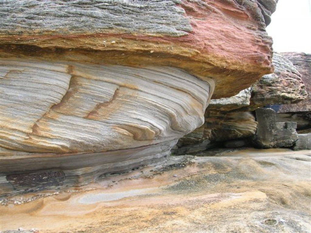 Zdjęcia: Coogee beach, Sydney, Trzy warstwy skal.., AUSTRALIA Zdjęcia: Coogee beach, Sydney, Trzy warstwy skal.., AUSTRALIA