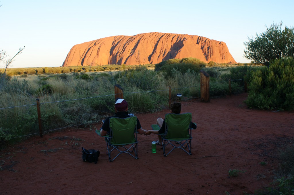 Zdjęcia: Uluru, Northern Territory, My i Uluru, AUSTRALIA Zdjęcia: Uluru, Northern Territory, My i Uluru, AUSTRALIA
