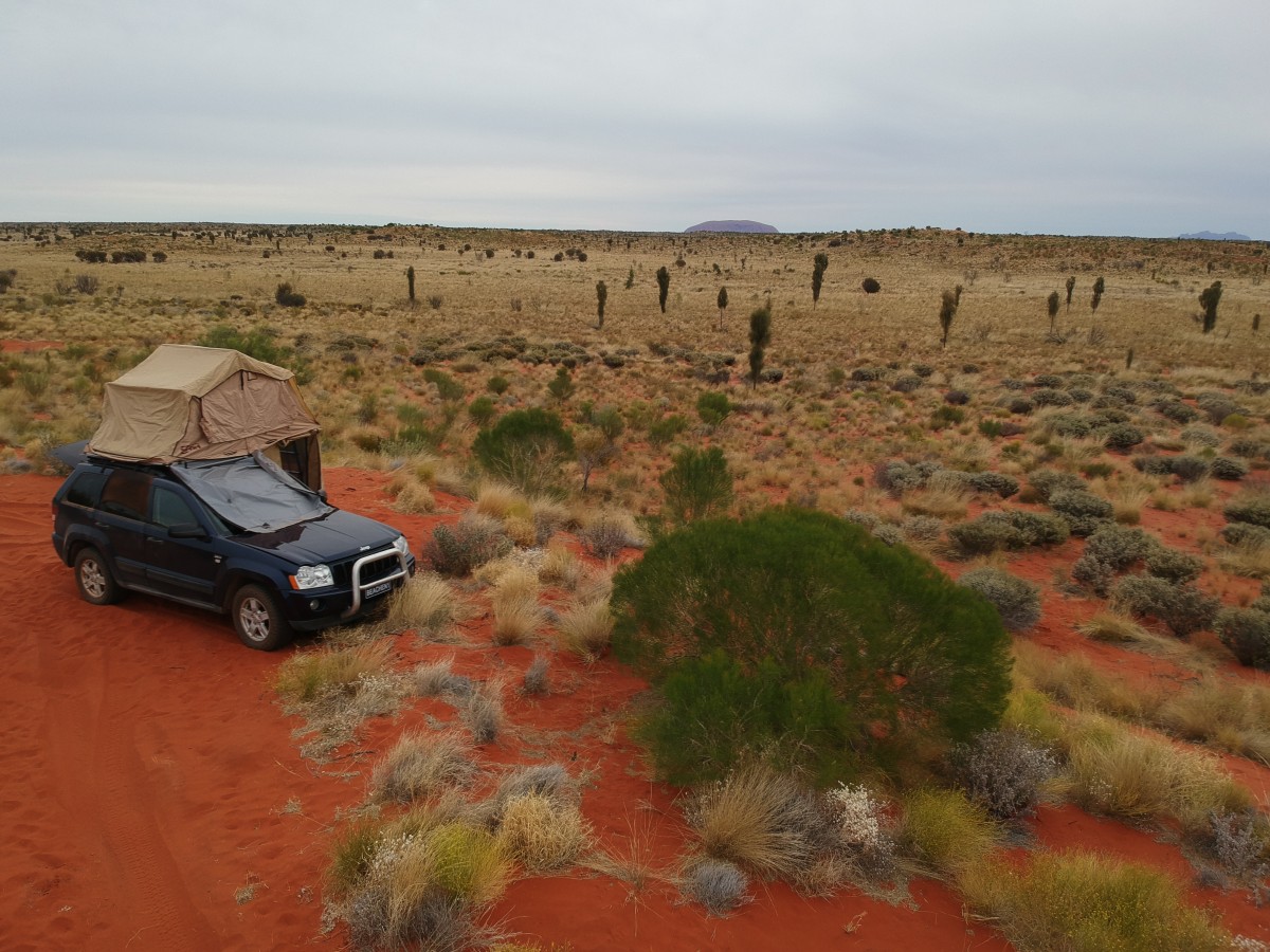 Zdjęcia: Outback, NT, camping "przy" Uluru, AUSTRALIA Zdjęcia: Outback, NT, camping "przy" Uluru, AUSTRALIA