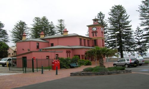 Zdjecie AUSTRALIA / NSW / Kiama, nad oceanem / Budynek starej poczty nad oceanem