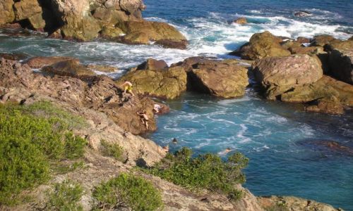 Zdjęcie AUSTRALIA / NSW / Tathra beach / Skaczemy do wody