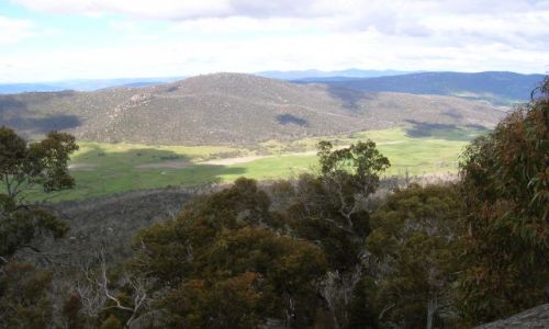 Zdjcie AUSTRALIA / ACT / Namadgi Nat. Park / Widok na doline Orrolal
