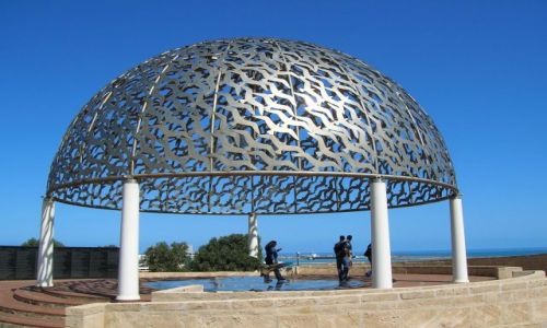 Zdjcie AUSTRALIA / Zach. Australia / Geraldton / Rzezba-pamiatka po zatopionym statku