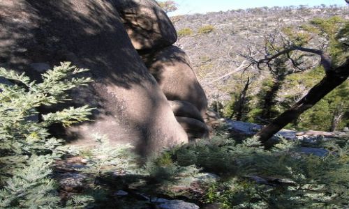 Zdjcie AUSTRALIA / ACT / Namadgi nat. Park / Skaly w gorach.