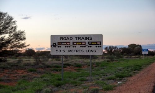 Zdjęcie AUSTRALIA / Northern Territory / granica z Poludniowa Australia / 53.5 metra