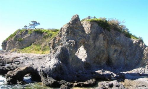 Zdjecie AUSTRALIA / Poludniowe wybrzeze / Narooma / Skaly wokol miasta Narooma