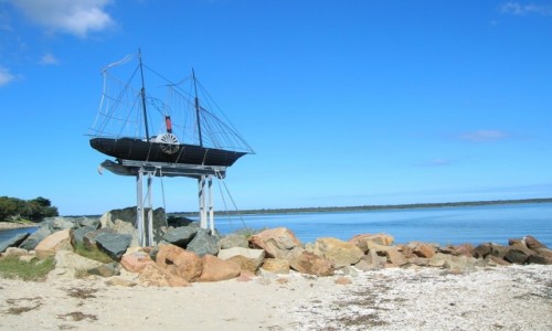 Zdjęcie AUSTRALIA / Victoria / Metung / Statek-rzezba