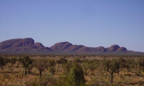 Zdjęcie AUSTRALIA / środkowa Australia / okolice Ayers Rock / pierwsze spojrzenie na Kata Tjuta