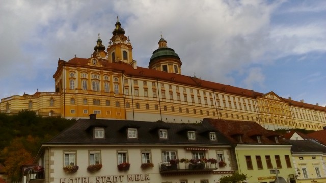 Zdj cia: Melk, Dolina Wachau, Klasztor w Melk, AUSTRIA Zdj cia: Melk, Dolina Wachau, Klasztor w Melk, AUSTRIA