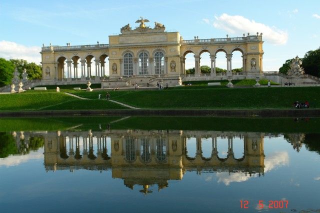 Zdjęcia: Wiedeń, odbicie lustrzane, AUSTRIA Zdjęcia: Wiedeń, odbicie lustrzane, AUSTRIA
