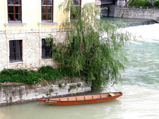Zdjęcia: Steyr, Górna Austria, łódeczka na Anizie, AUSTRIA Zdjęcia: Steyr, Górna Austria, łódeczka na Anizie, AUSTRIA