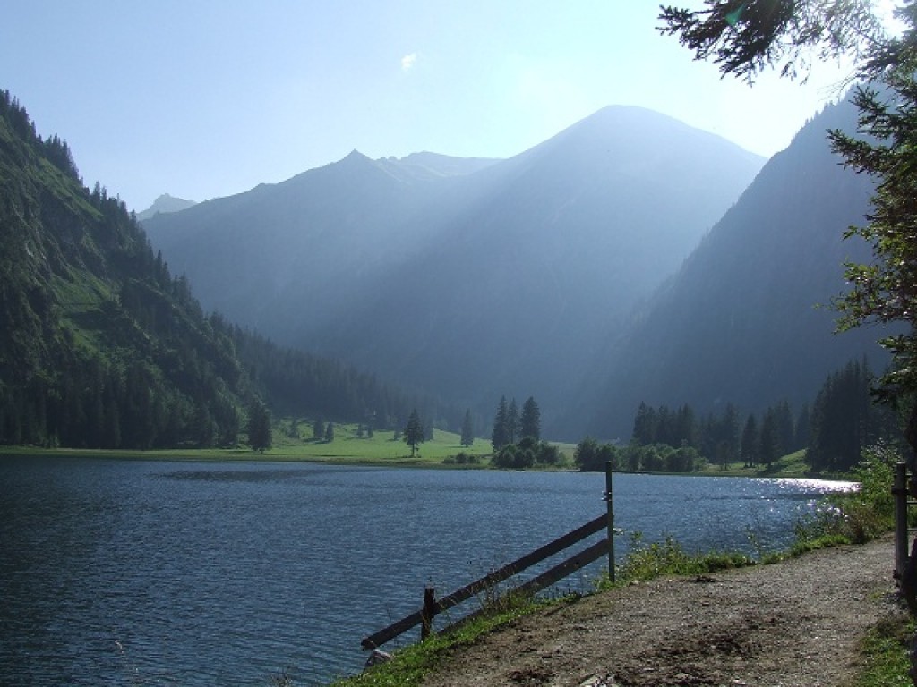 Zdjęcia: Tannheim, ., Vilsalpsee, AUSTRIA Zdjęcia: Tannheim, ., Vilsalpsee, AUSTRIA