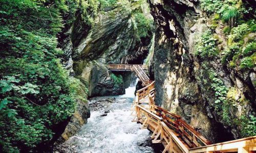 Zdjecie AUSTRIA / Salzburger Land / Kaprun  -  Sigmund-Thun Klamm / Mokry szlak