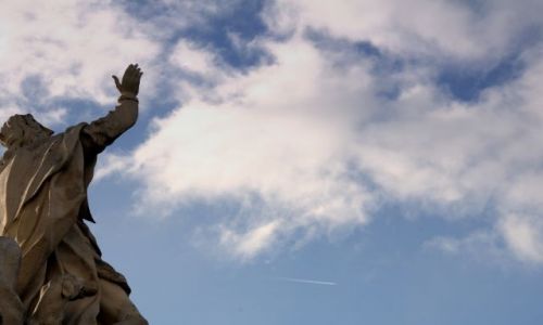 Zdjęcie AUSTRIA / Baden  / rynek / módl się zawsze w stronę nieba