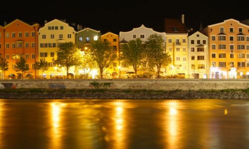Zdjcie AUSTRIA / Austria / Insbruck / Insbuck noca