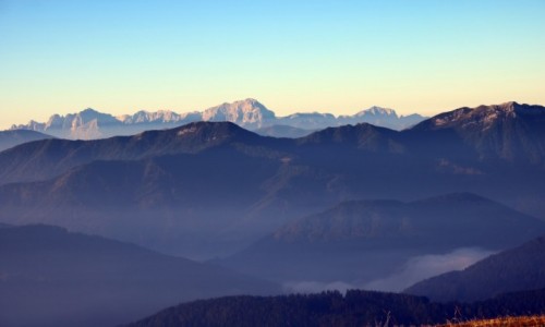 Zdjęcie AUSTRIA / Alpy Gailtalskie z widokiem na Alpy Julijskie / Goldeck / Alpejski wschód słońca