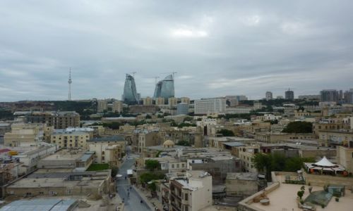 AZERBEJDAN / - / Baku / Baku - panorama miasta z baszty dziewiczej