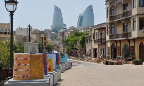 Zdjecie AZERBEJDAN / Baku / Baku / Dwie epoki
