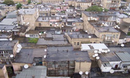 Zdjęcie AZERBEJDżAN / Baku / okolice Medical Center / Antenownia