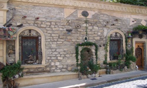 Zdjęcie AZERBEJDżAN / Baku / okolice Iceri Seher / galeryjka