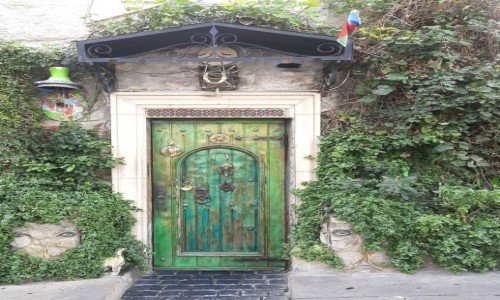 Zdjcie AZERBEJDAN / Baku / Miasto wewntrzne  / ... I stara szafa