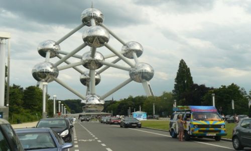 Zdjecie BELGIA / - / Bruksela, Atomium / Tripowz pod Atomium
