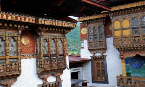 Zdjęcie BHUTAN / Punakha / Dzong - klasztor- twierdza / Dzong Punakha zachwyca detalami