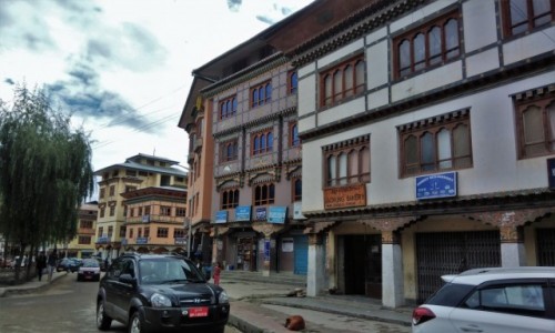 Zdjęcie BHUTAN / Paro / Centrum miasta / Ulica w Paro