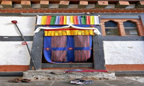 Zdjcie BHUTAN / Bumthang / Jakar dzong / Laczki (dla wtajemniczonych ;))