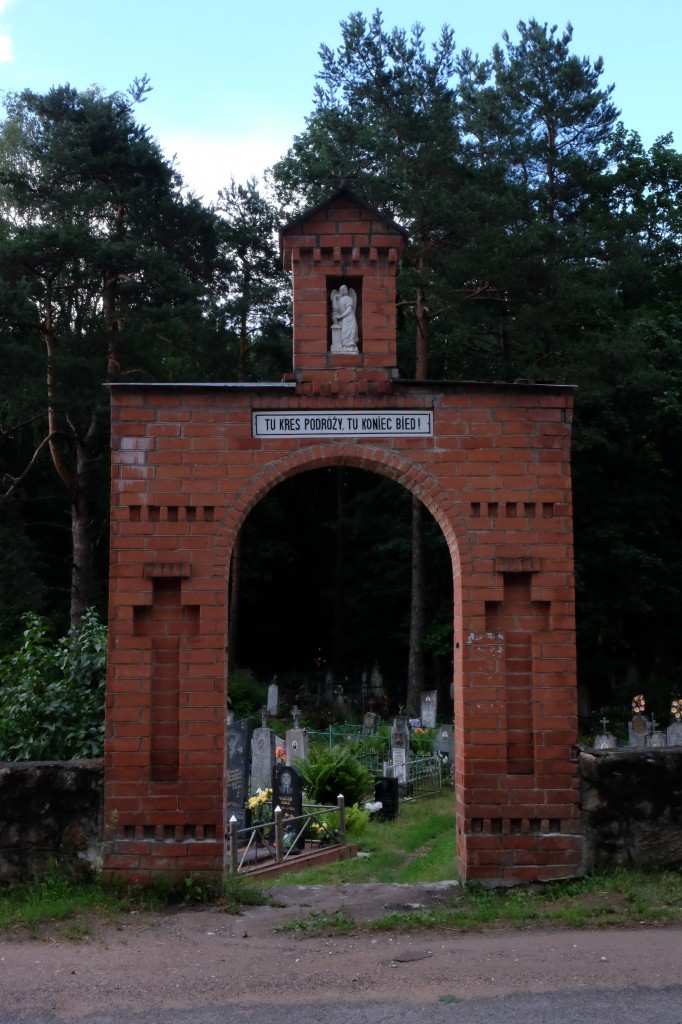 Zdjęcia: Wawiórka, Lida, Brama cmentarza, BIAłORU¶ Zdjęcia: Wawiórka, Lida, Brama cmentarza, BIAłORU¶