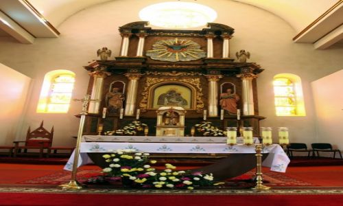 Zdjcie BIAORU / Witebsk / Brasaw / Sanktuarium Matki Boej, Krlowej Jezior, otarz 