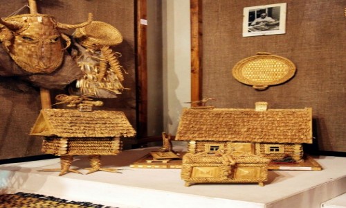Zdjcie BIAORU / Witebsk / Brasaw, Muzeum Etnograficzne / Wyroby ze somy