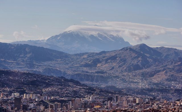 Zdjęcia: La Paz, La Paz, Życie pod wulkanem., BOLIWIA Zdjęcia: La Paz, La Paz, Życie pod wulkanem., BOLIWIA