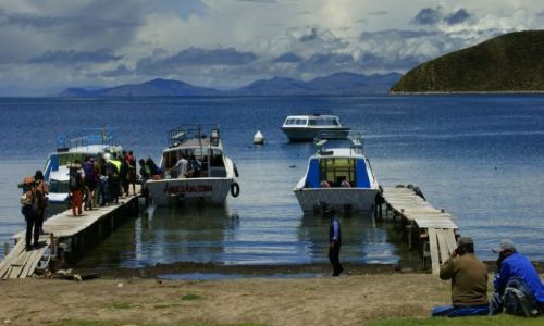 Zdjęcie BOLIWIA / Jezioro  Titikaka / Jezioro  Titikaka / Port