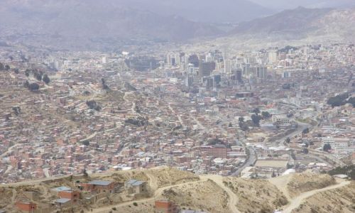 Zdjecie BOLIWIA / La Paz / La Paz  / gdzieś wysoko w górach