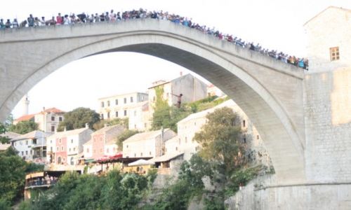 Zdjecie BONIA i HERCEGOWINA / Hercegowina / Mostar  / Ikar Mostaru 