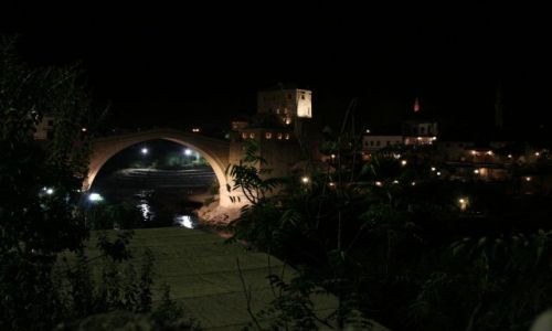 Zdjecie BOśNIA i HERCEGOWINA / brak / Mostar / Mostar noca