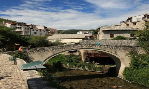 Zdjecie BONIA i HERCEGOWINA / Cz poudniowa / Mostar / Krzywy most