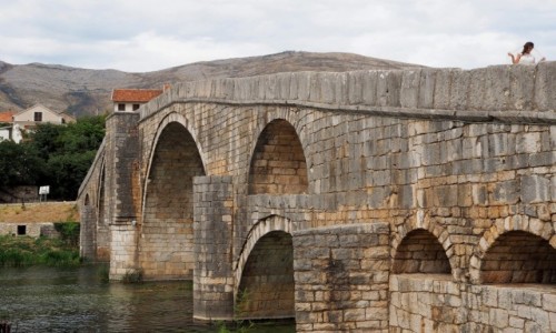 Zdjecie BONIA i HERCEGOWINA / Republika Serbska / Arslanagia Most, Trebinje / na mocie...