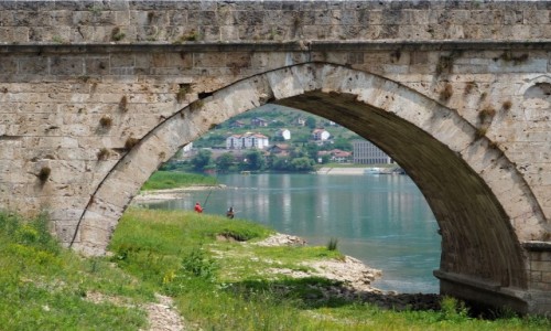 Zdjecie BONIA i HERCEGOWINA / - / Viegrad / na rybach...