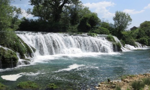 Zdjcie BONIA i HERCEGOWINA / - / Veljaci / w krainie wodospadw...