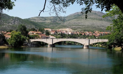 Zdjcie BONIA i HERCEGOWINA / Republika Serbska / Trebinje / Trebinjica u Trebinju...