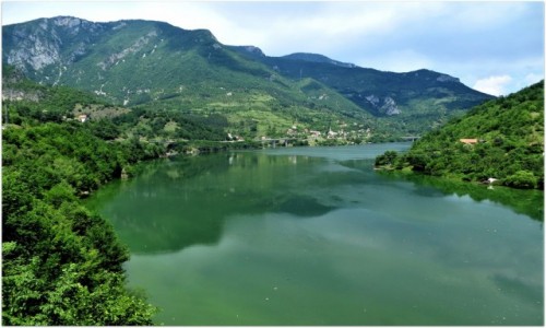 Zdjecie BONIA i HERCEGOWINA / - / trasa Visegrad - Gorazdze / Drina...