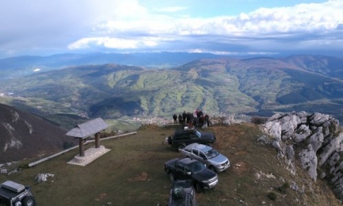 Zdjecie BONIA i HERCEGOWINA / - / BOIA / MAJWKA 4X4