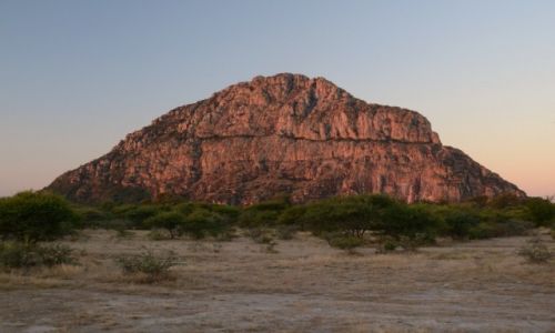 BOTSWANA / - / Wzgrza Tsodilo / Wzgrza Tsodilo