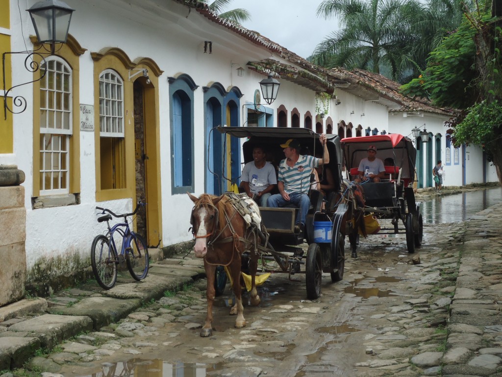 Zdjęcia: Paraty, Rio de Janeiro, Transport dla turystów, BRAZYLIA Zdjęcia: Paraty, Rio de Janeiro, Transport dla turystów, BRAZYLIA