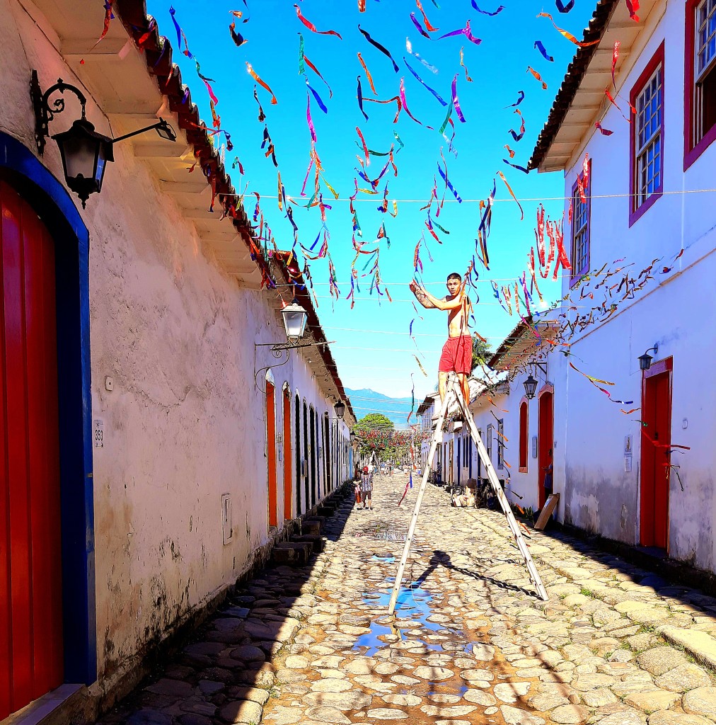 Zdjęcia: Paraty, Rio de Janeiro, Karnawałowe dekoracje, BRAZYLIA Zdjęcia: Paraty, Rio de Janeiro, Karnawałowe dekoracje, BRAZYLIA