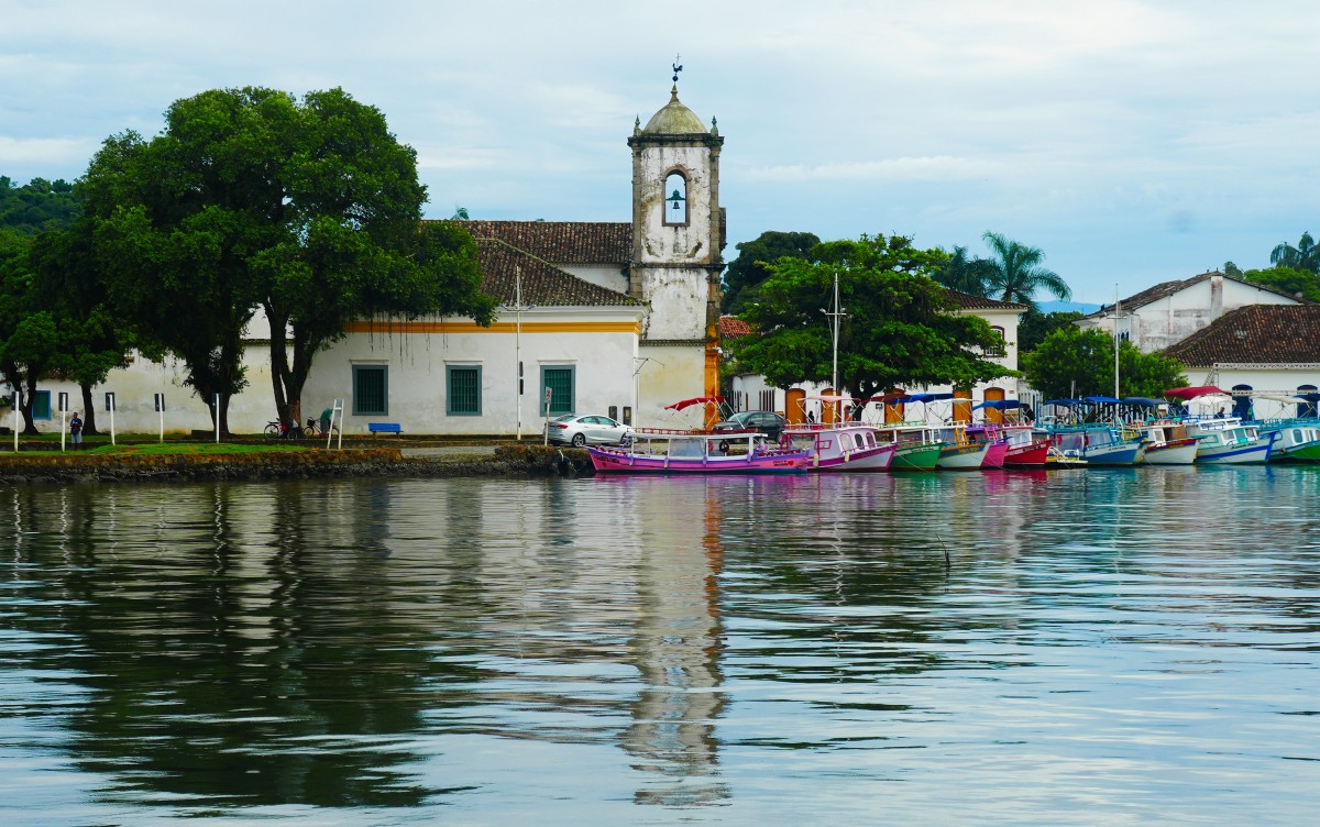 Zdjęcia: Paraty, Rio de Janeiro, Kościół pw. św Rity z Cascii, BRAZYLIA Zdjęcia: Paraty, Rio de Janeiro, Kościół pw. św Rity z Cascii, BRAZYLIA