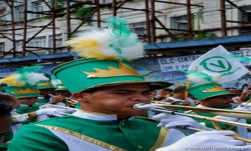 Zdjecie BRAZYLIA / Bahia / Salvador / Bahia Independence Day celebration